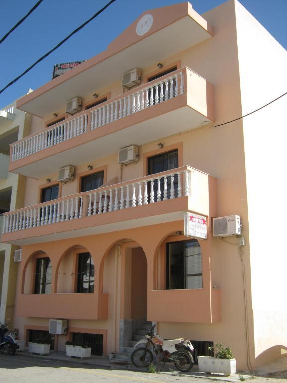 Erietta Apartments Karpatos Zewnętrze zdjęcie